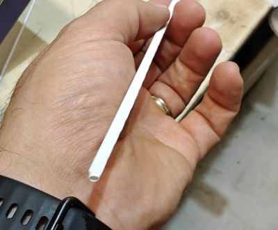 Lumini ambientale universale benzi albe tub model Bmw 18 lumini 64 culori control din telefon